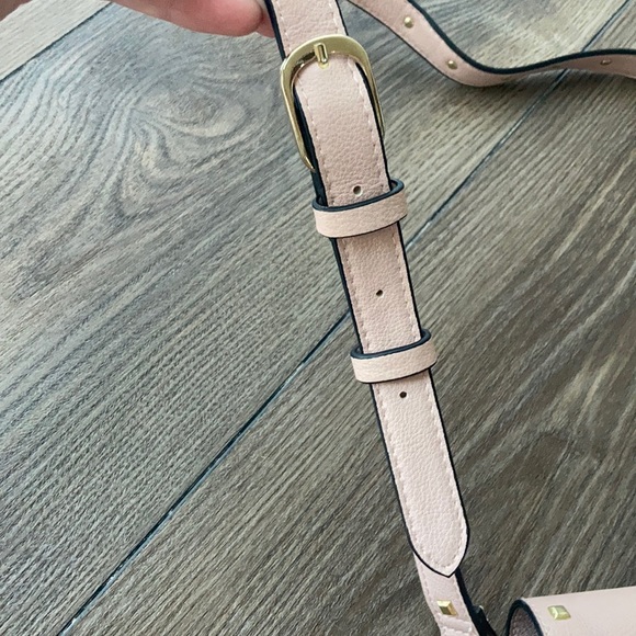 Victoria Secret blush cross body purse - Picture 6 of 10